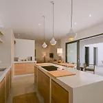 Lemon Hill Вилла Финикунда