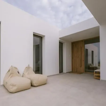 Lemon Hill / Landmark Hosting