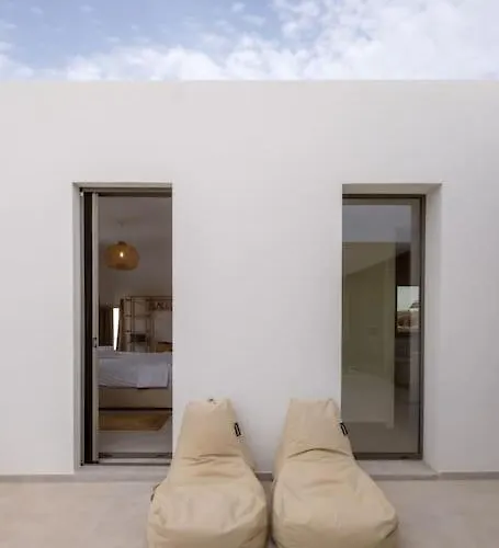 Lemon Hill / Landmark Hosting *