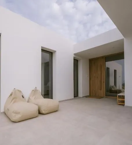 Lemon Hill / Landmark Hosting